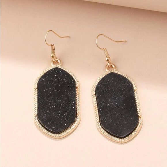 5/$25 BLACK Geometric Earrings - Picture 4 of 6
